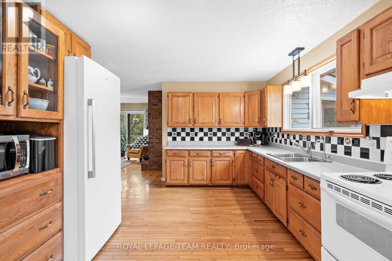 2915 County Rd 20 Road