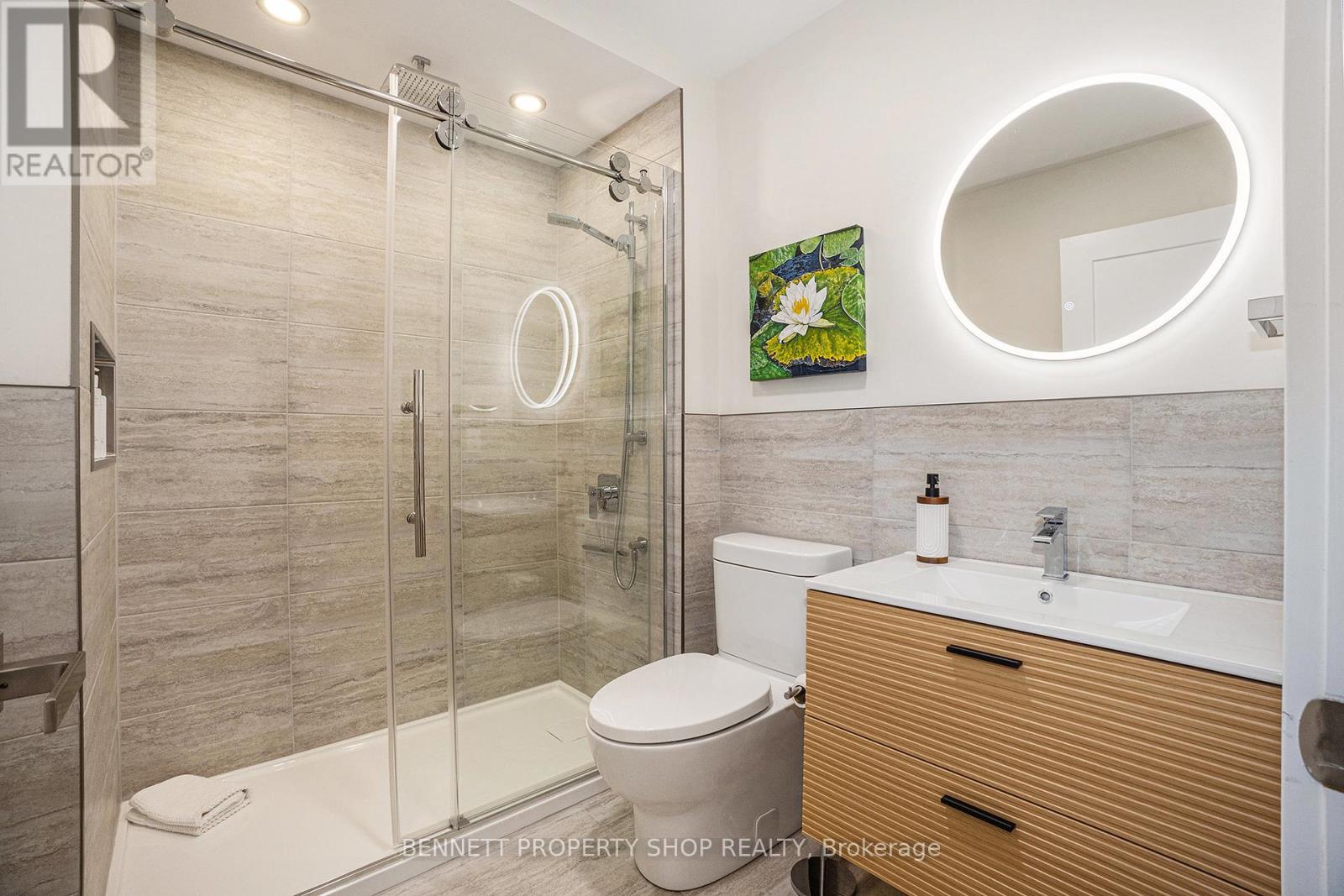 16084 Lakeside Drive
