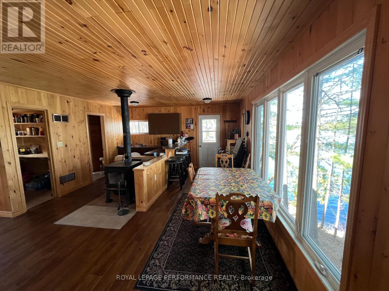 319 Bayview Lodge Road