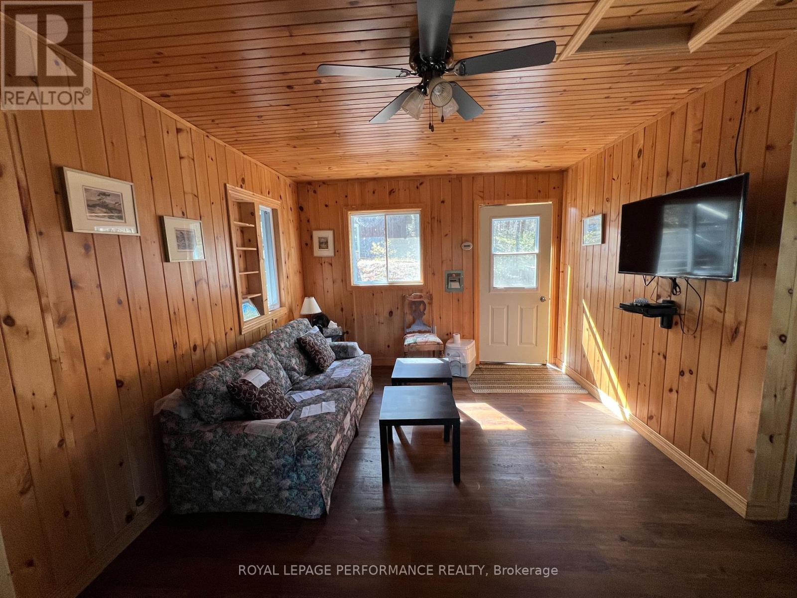 319 Bayview Lodge Road