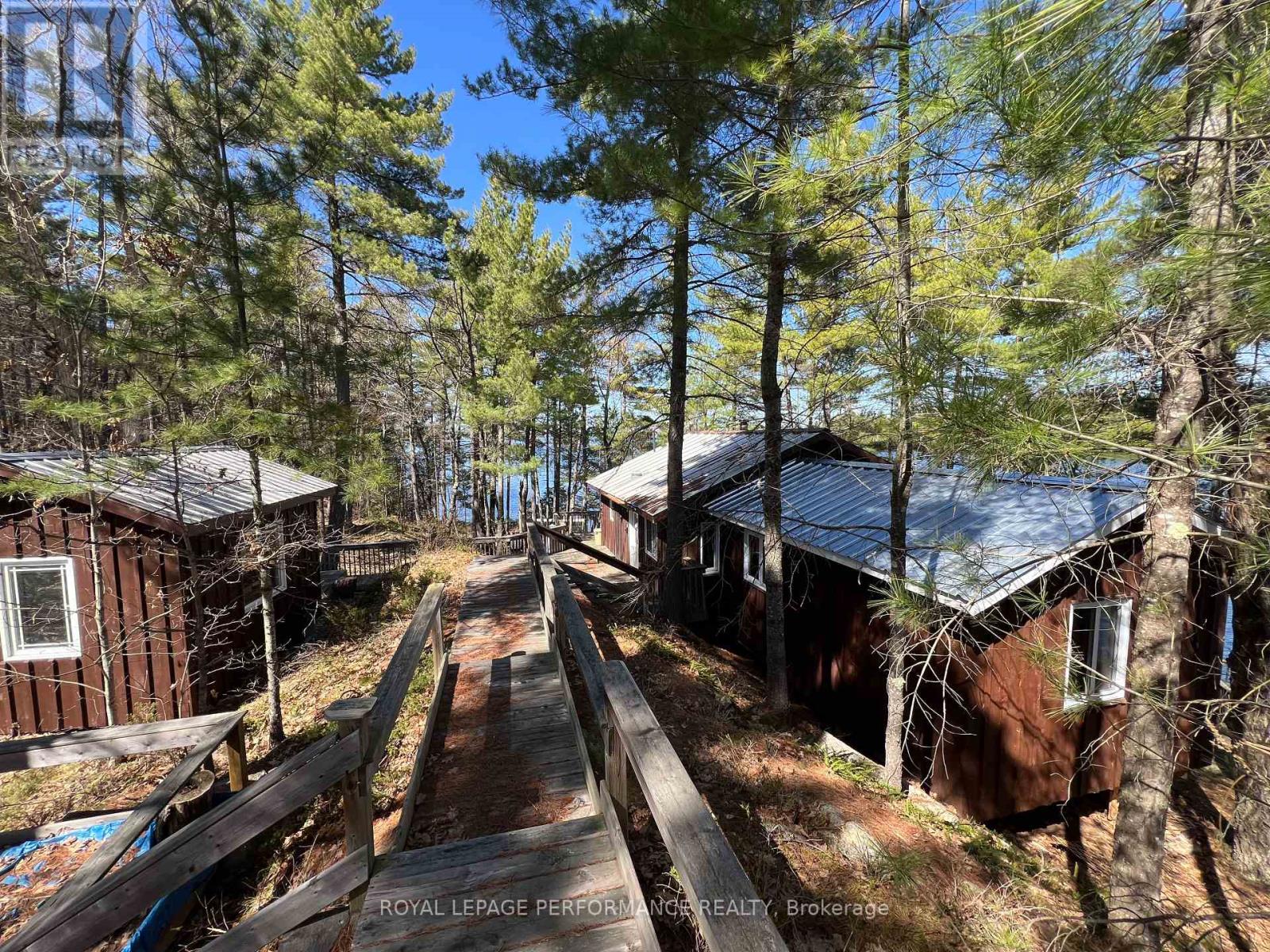 319 Bayview Lodge Road