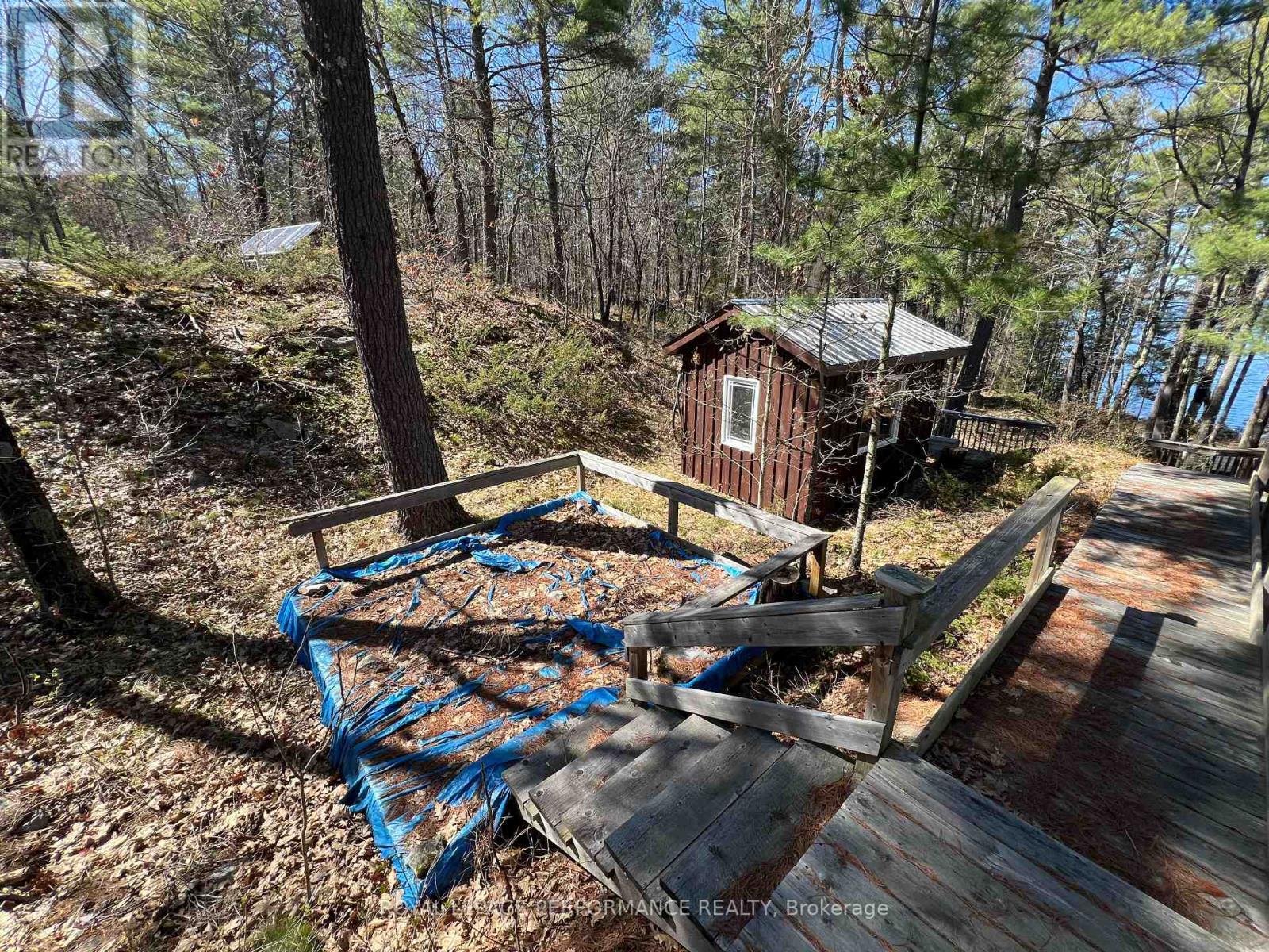 319 Bayview Lodge Road