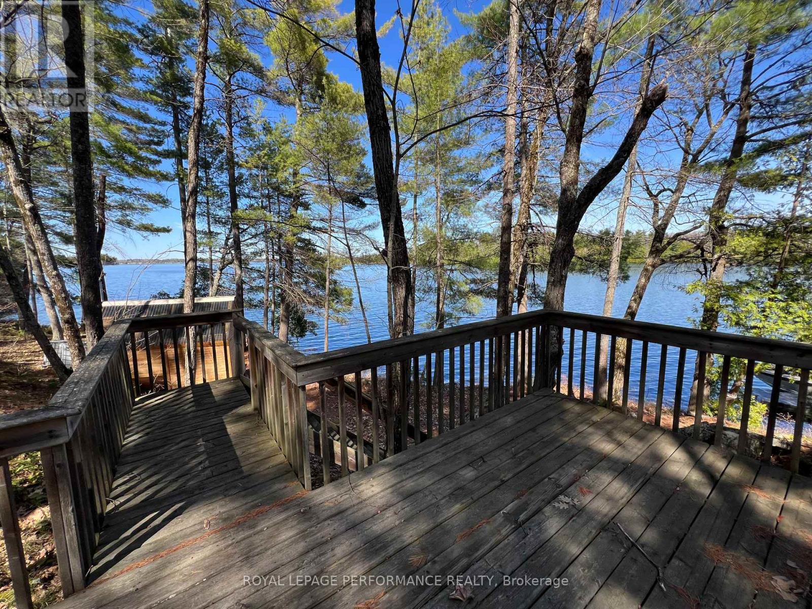 319 Bayview Lodge Road