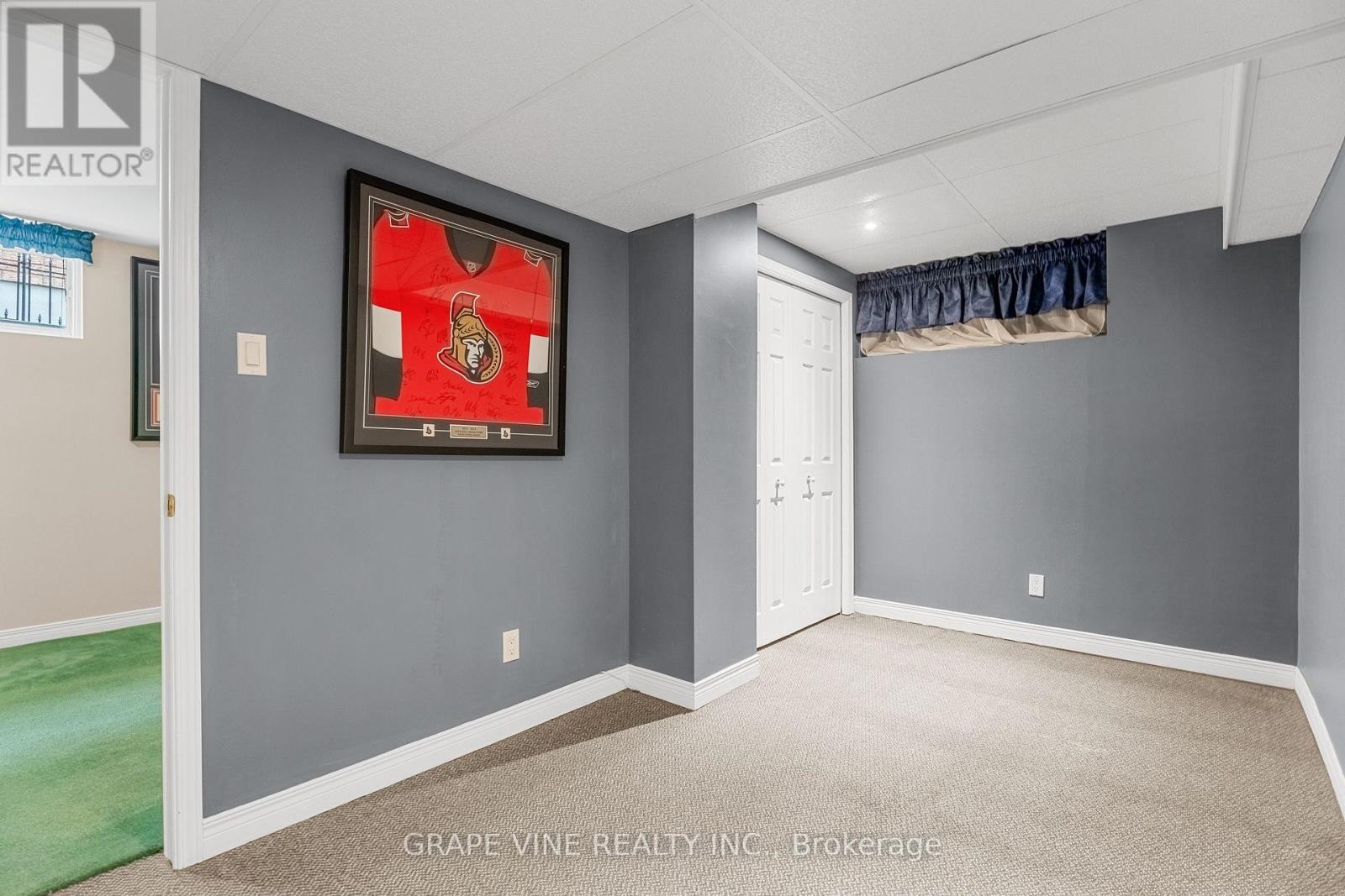 4316 Owl Valley Drive