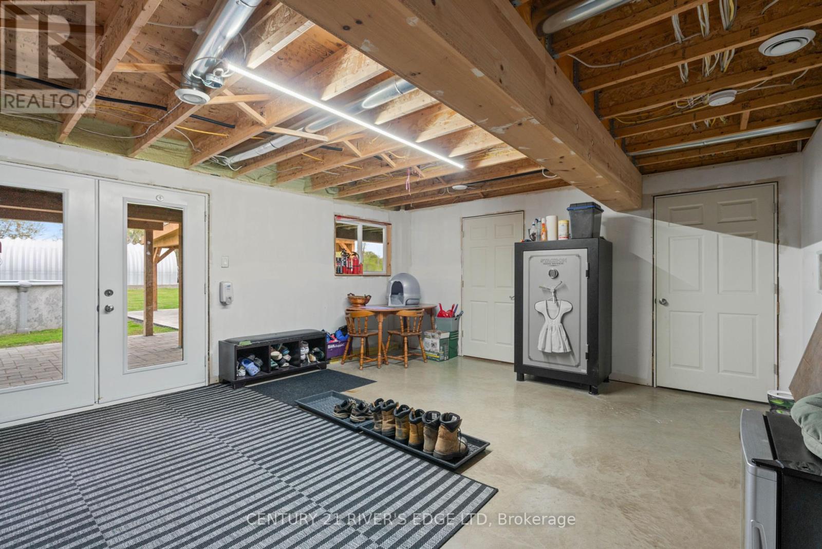 10957 Stampville Road