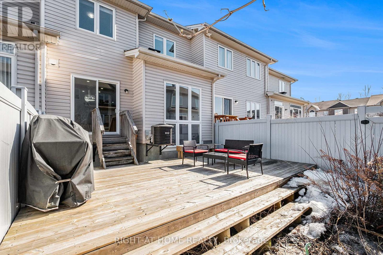 277 Macoun Circle