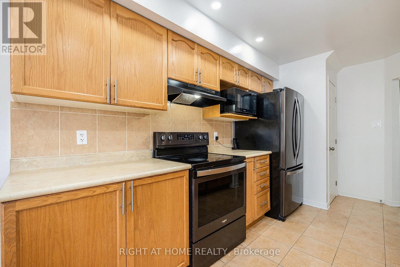 277 Macoun Circle