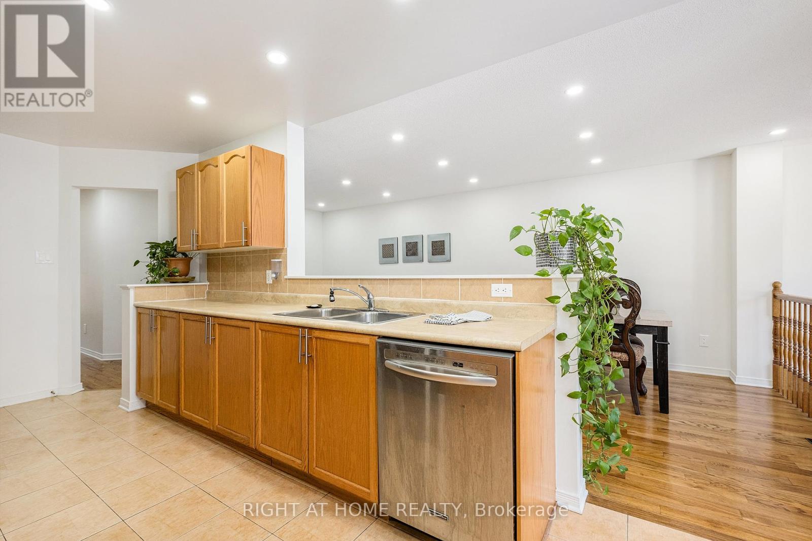277 Macoun Circle