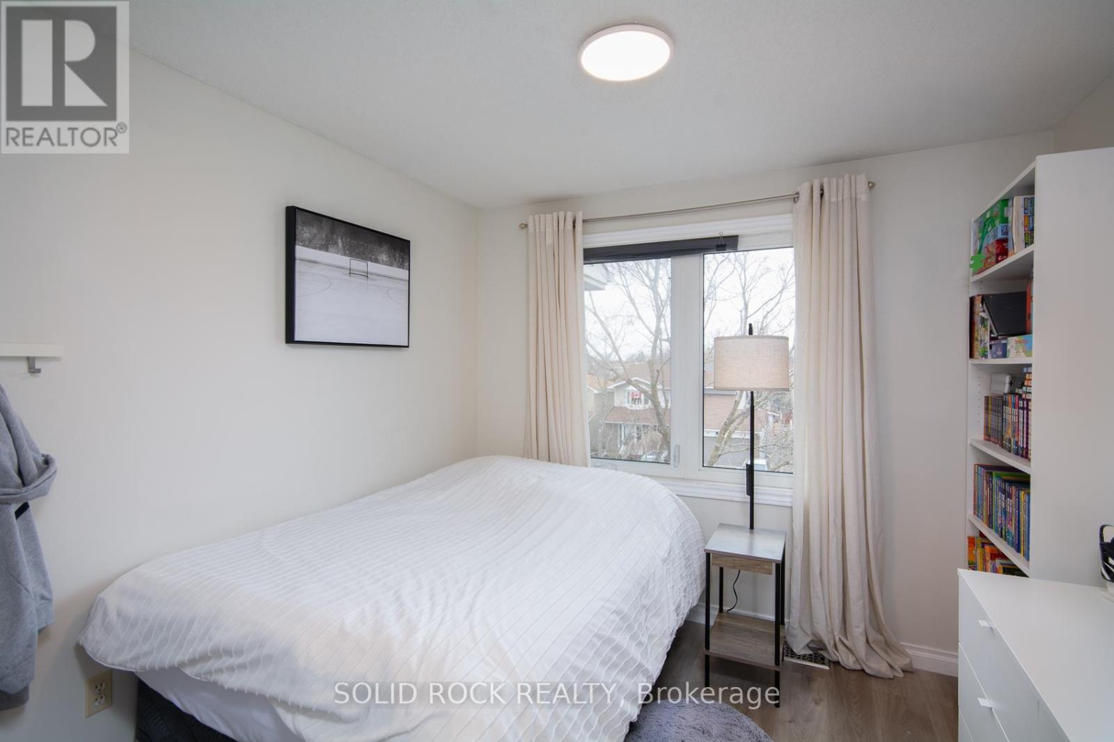 5 Weybridge Drive