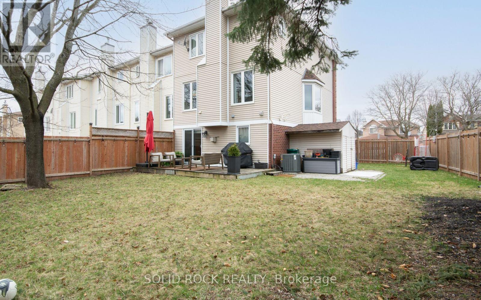 5 Weybridge Drive