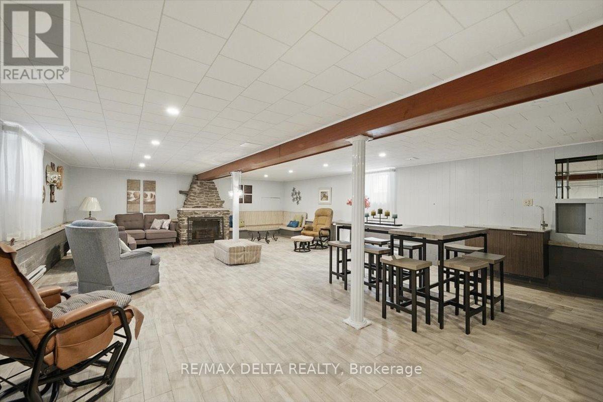 3 Maisonneuve Street