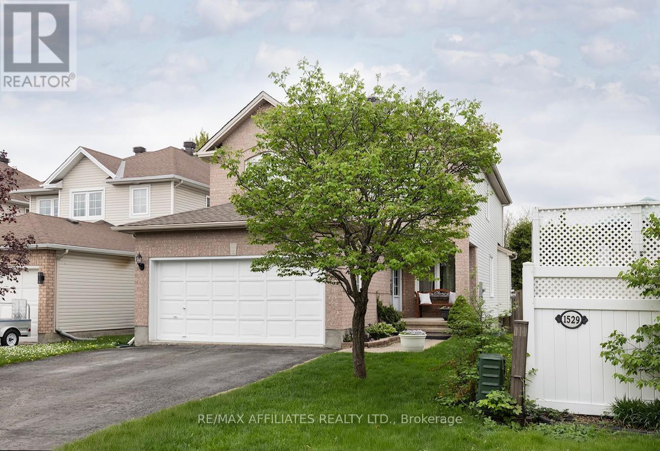 1545 Senateurs Way