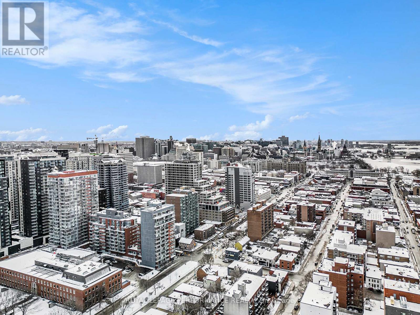 302 - 180 York Street