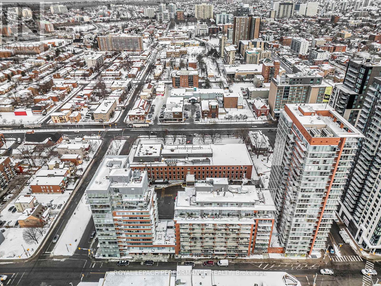 302 - 180 York Street