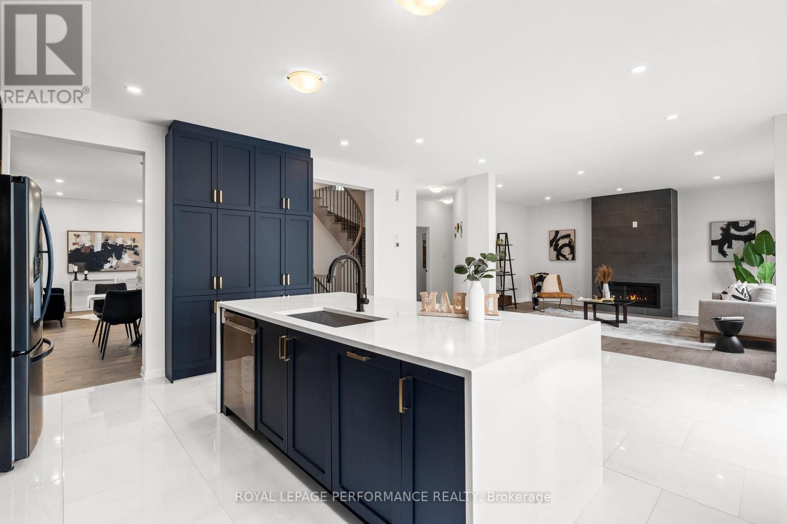 95 Ralph Erfle Way
