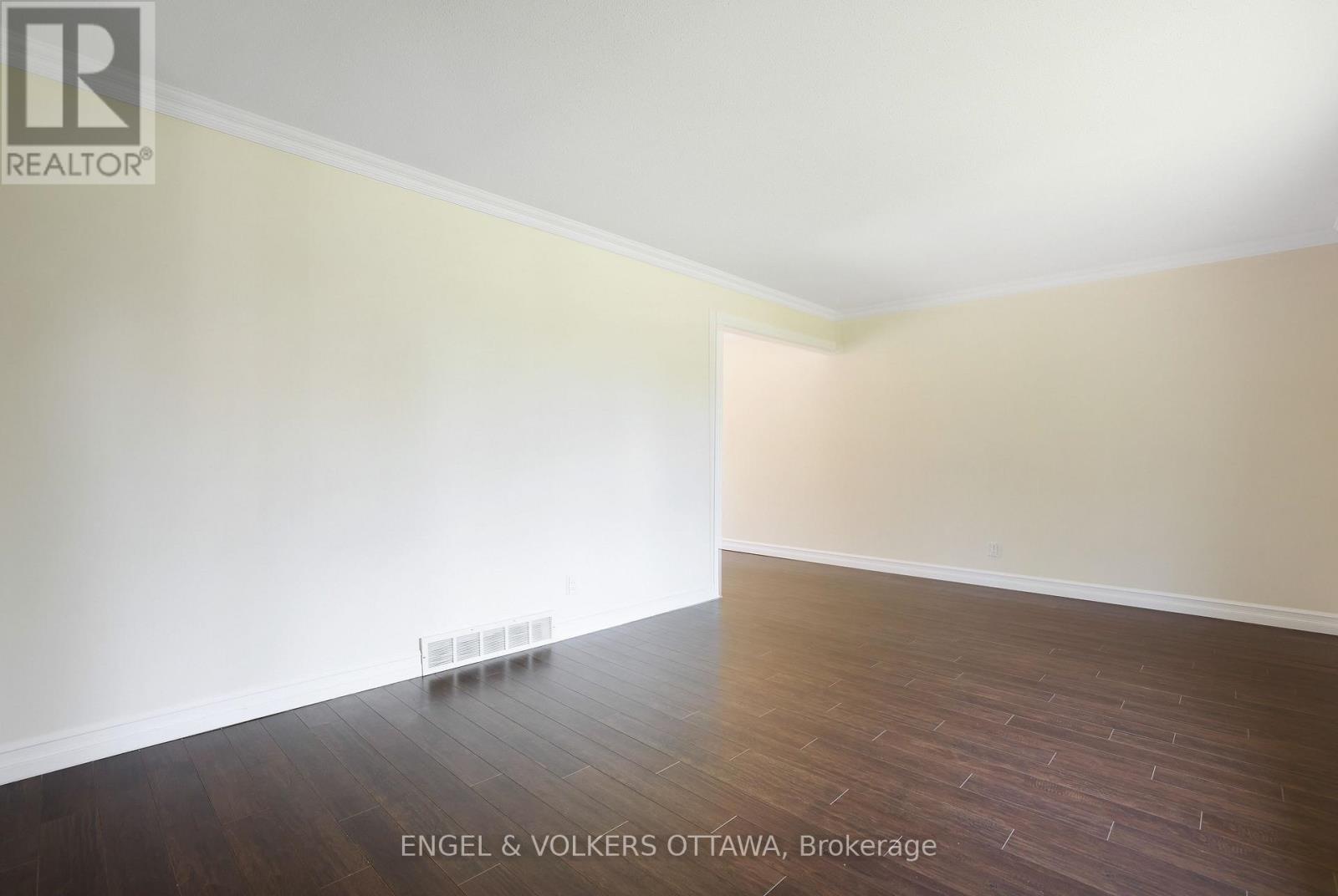 25 Coldstream Drive