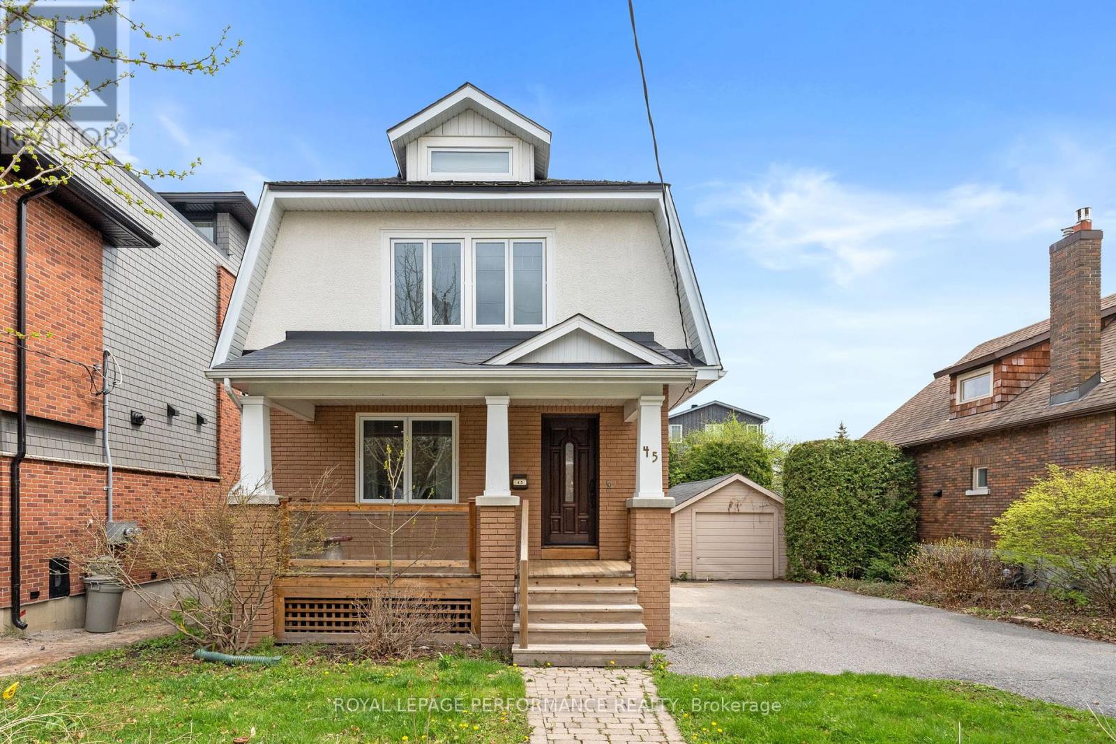 45 Hampton Avenue