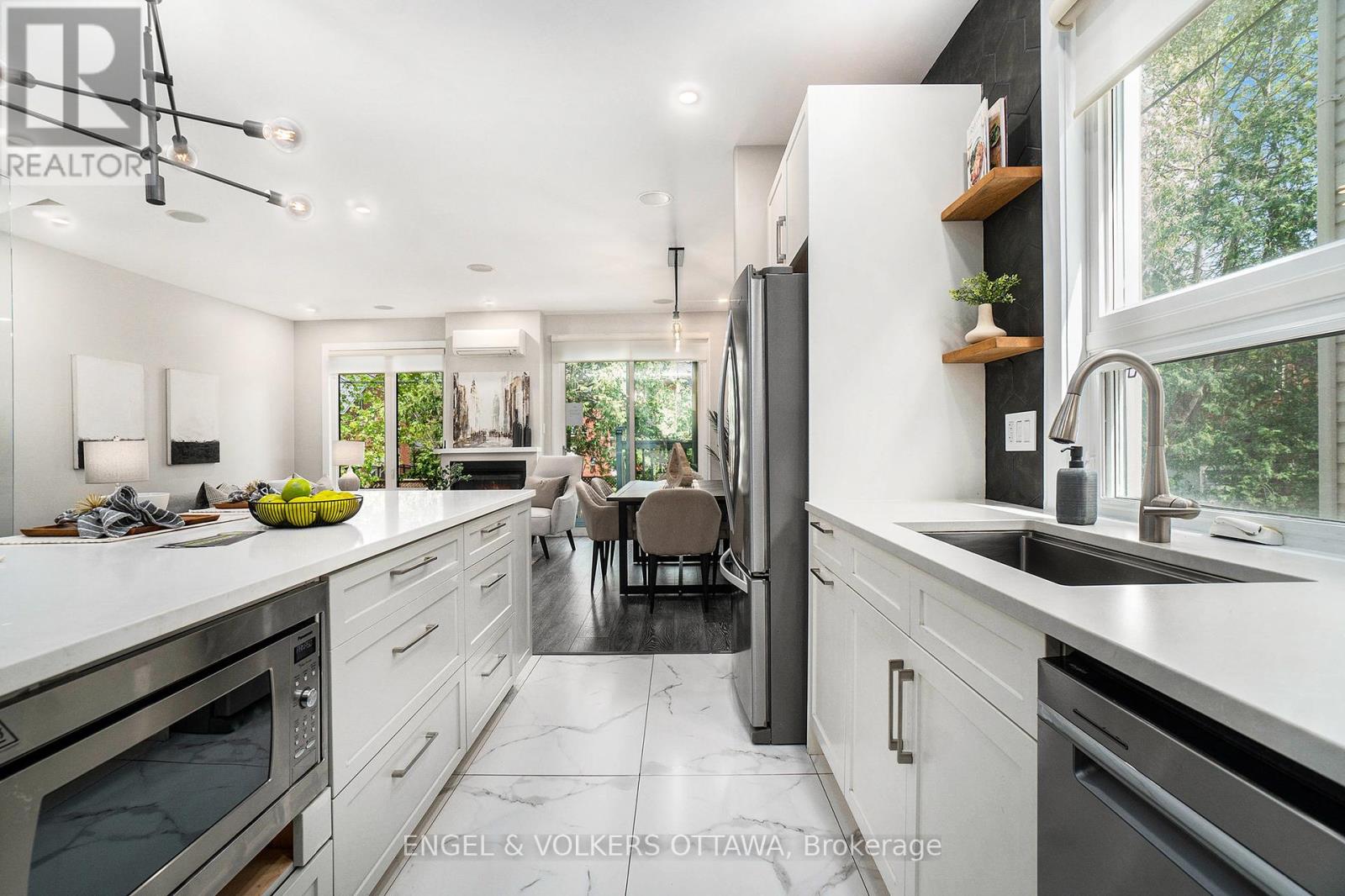 15 Granville Avenue