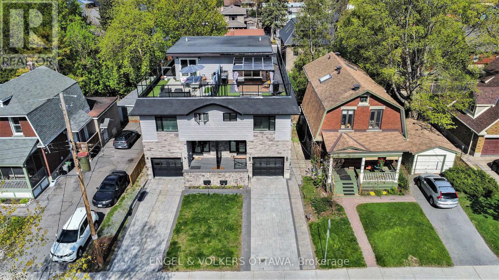 15 Granville Avenue