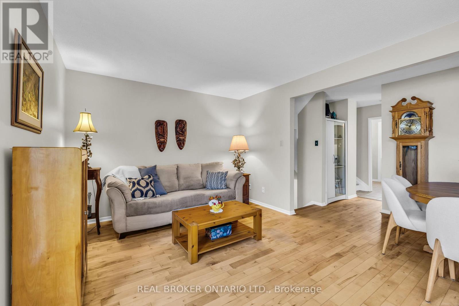 138 Mcclintock Way