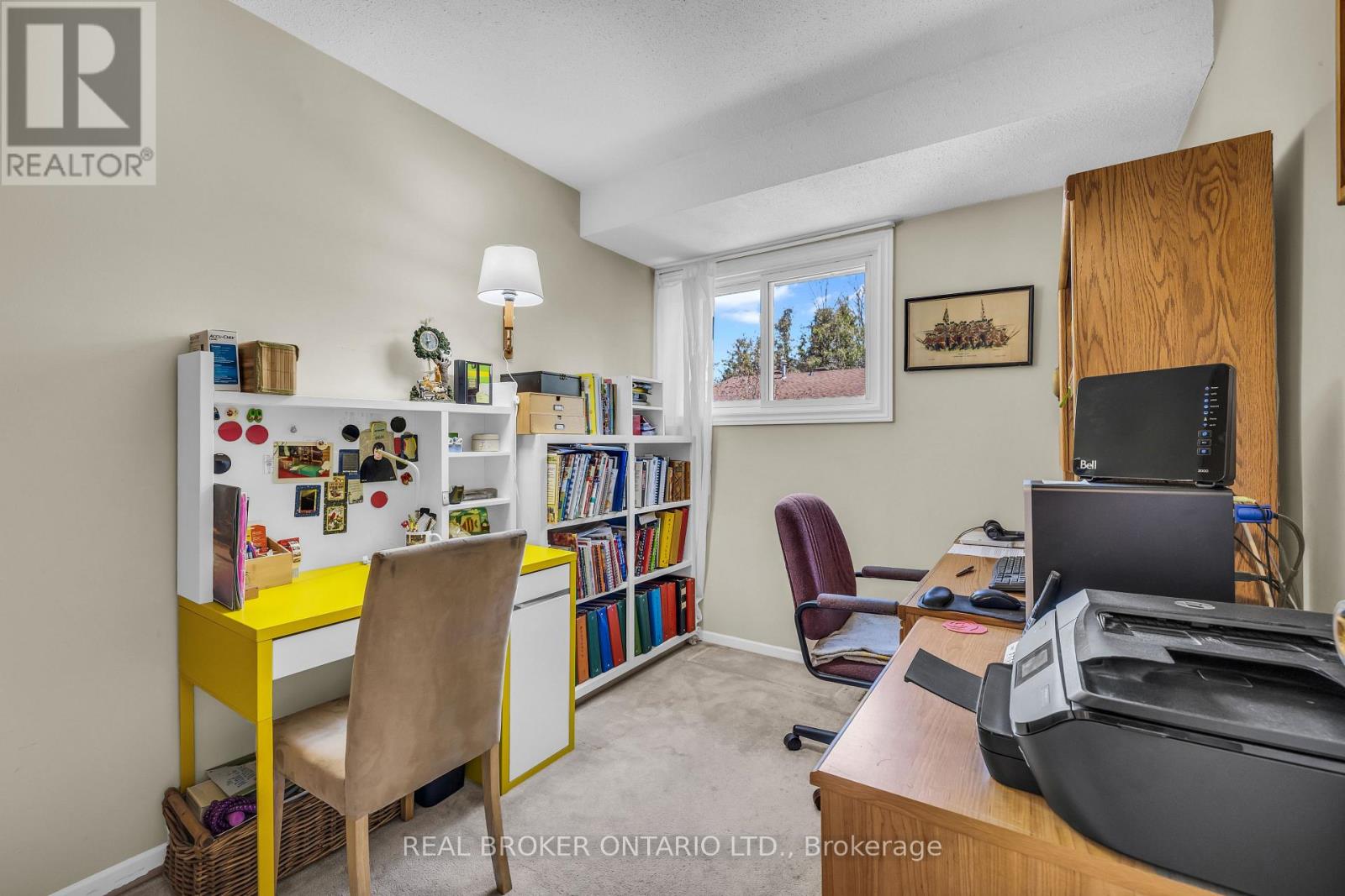 138 Mcclintock Way