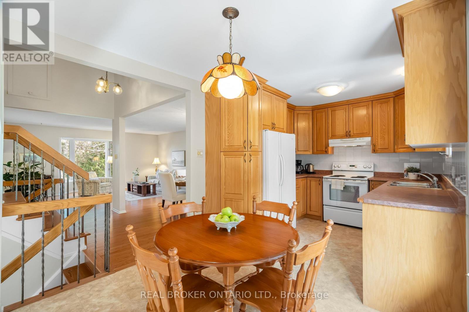 127 Chimo Drive