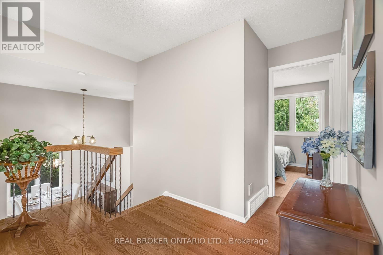 127 Chimo Drive