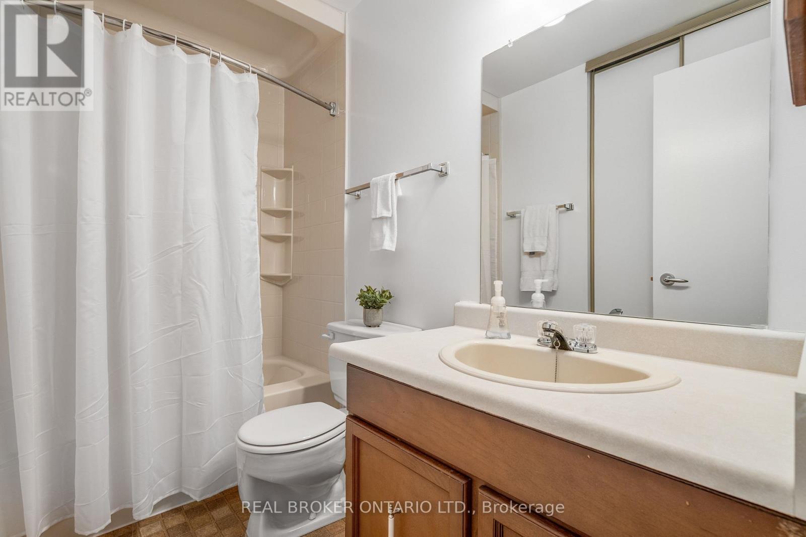 127 Chimo Drive