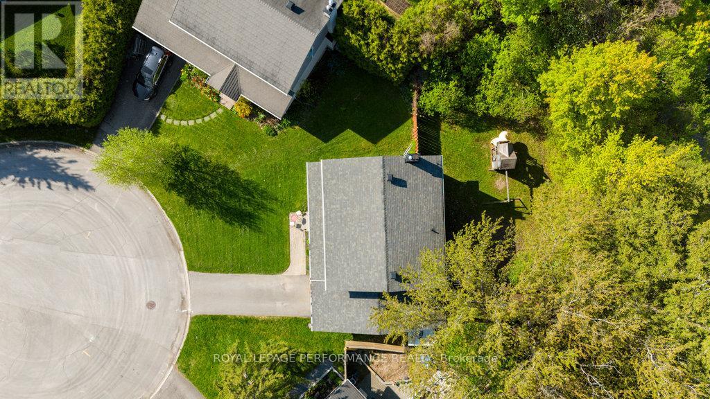 2045 Deerhurst Court