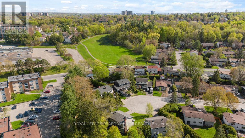 2045 Deerhurst Court