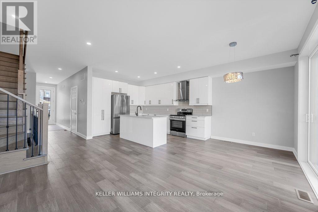 A - 875 Contour Street
