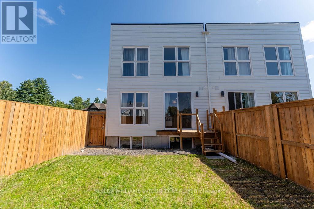 A - 875 Contour Street