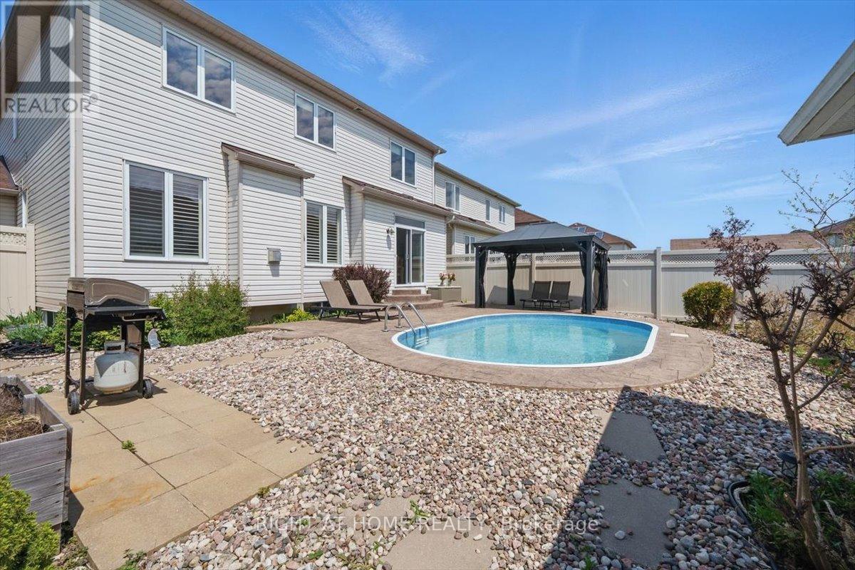 228 Wildcliff Way