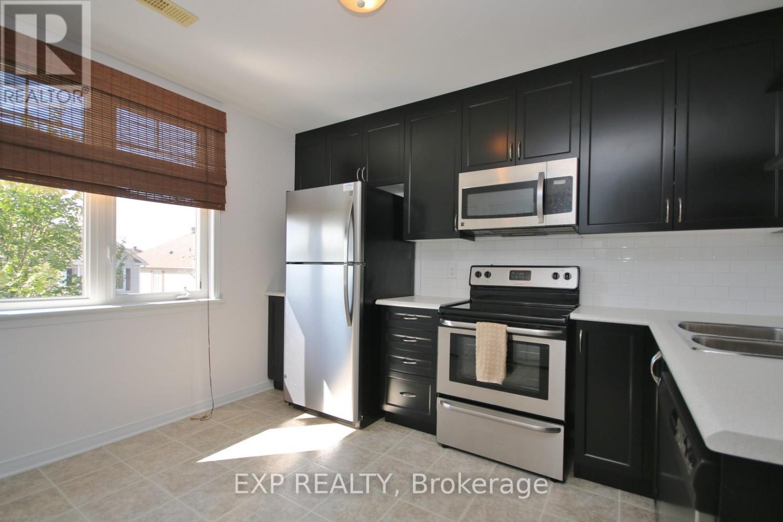 162 Urbancrest Private