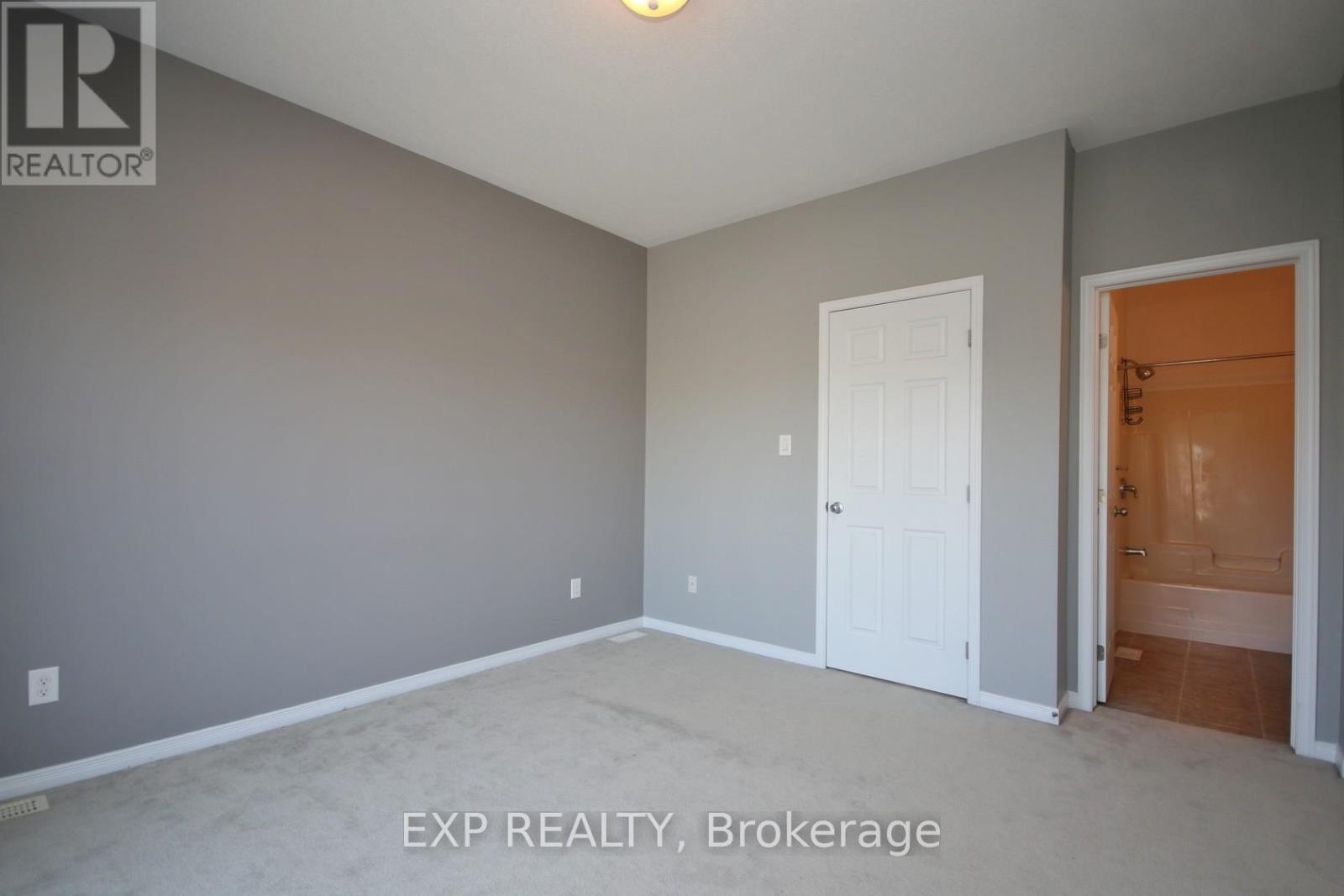 162 Urbancrest Private