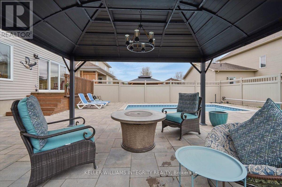 74 Cobblestone Drive