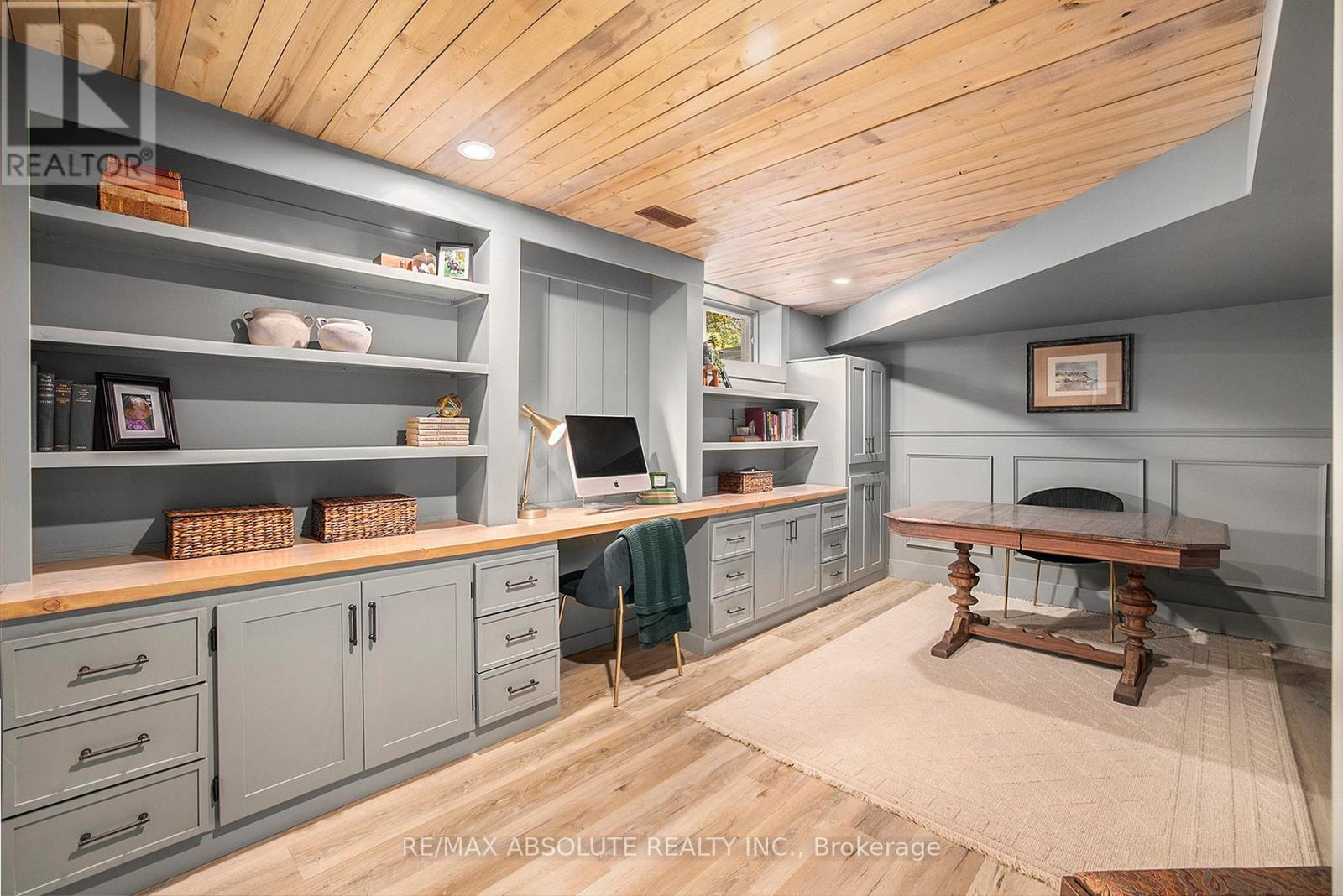 76 Hidden River Road