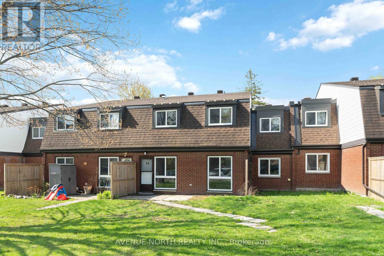 34j - 1958 Jasmine Crescent