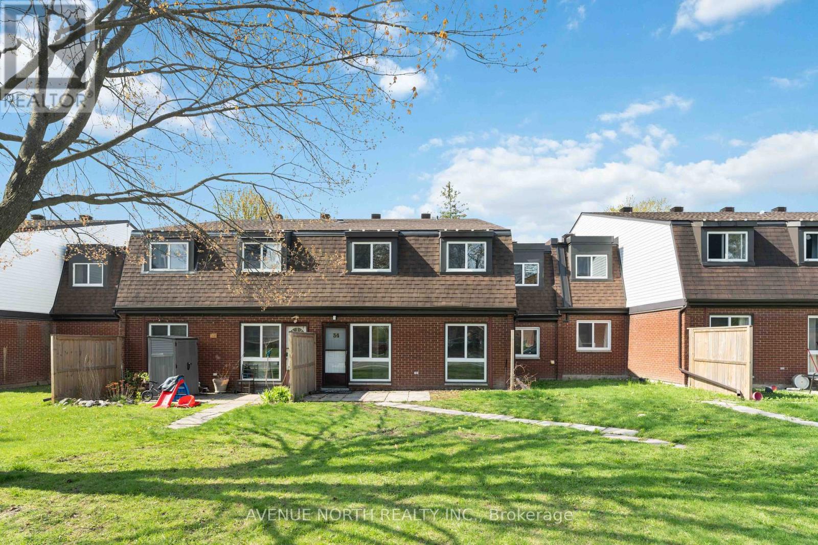 34j - 1958 Jasmine Crescent
