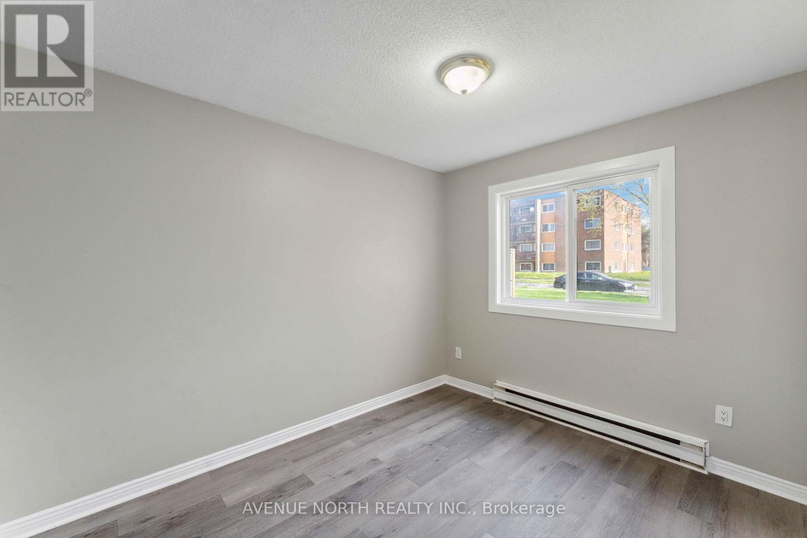 34j - 1958 Jasmine Crescent