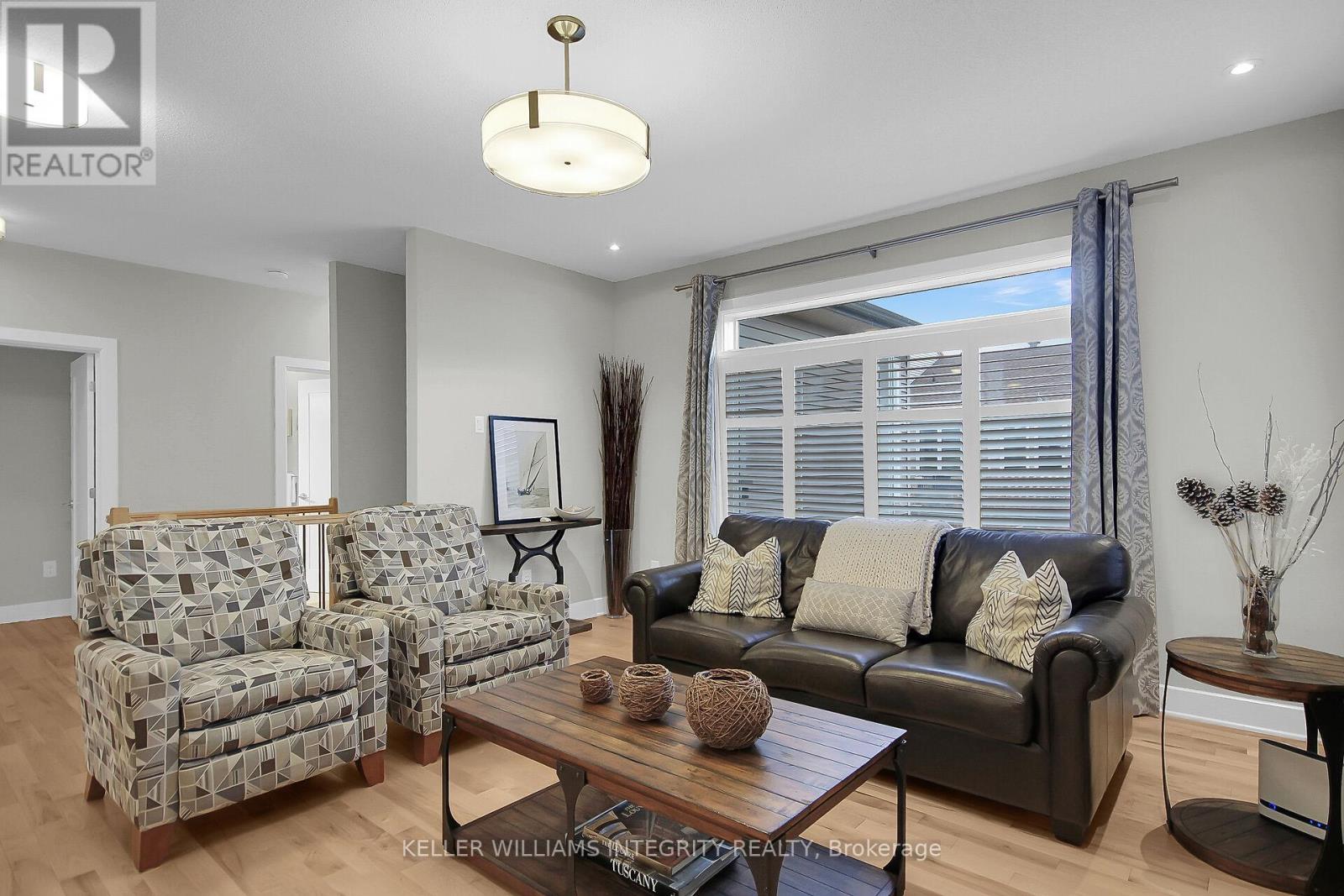 15 York Crossing