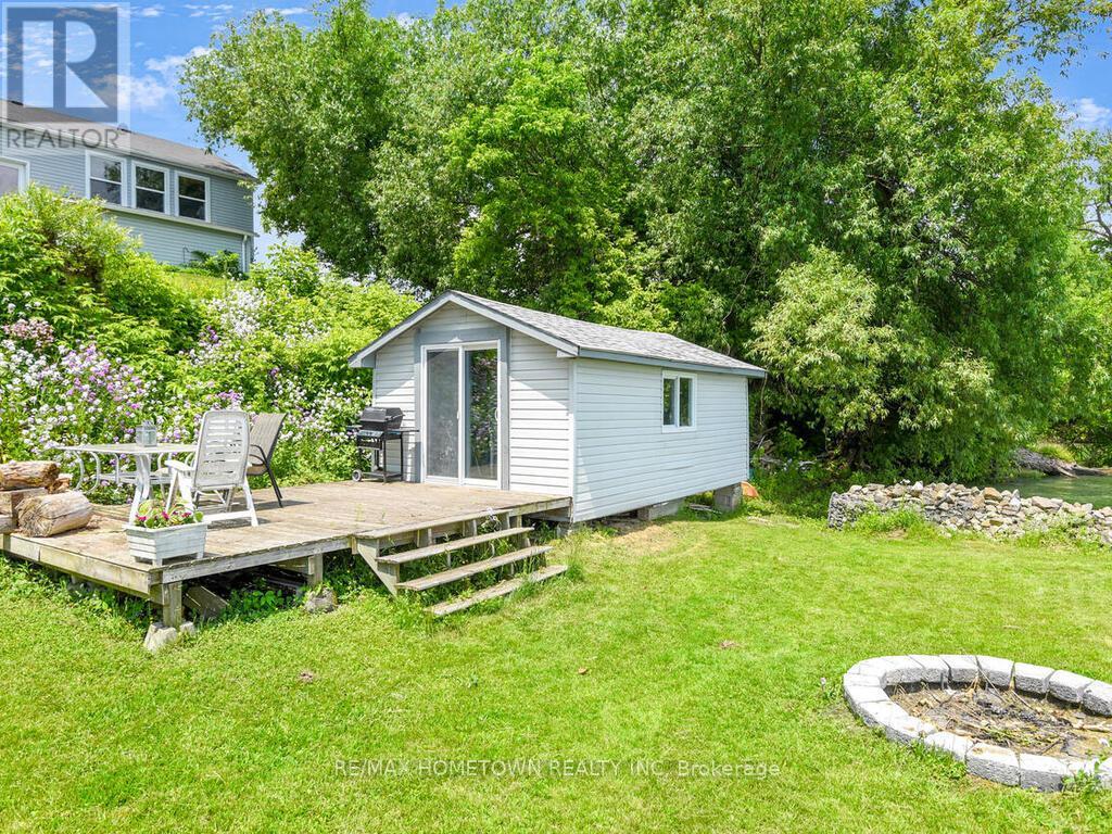 1435 County Road 2 Road