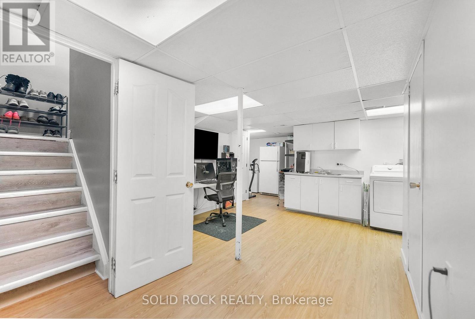 316 Singleton Way