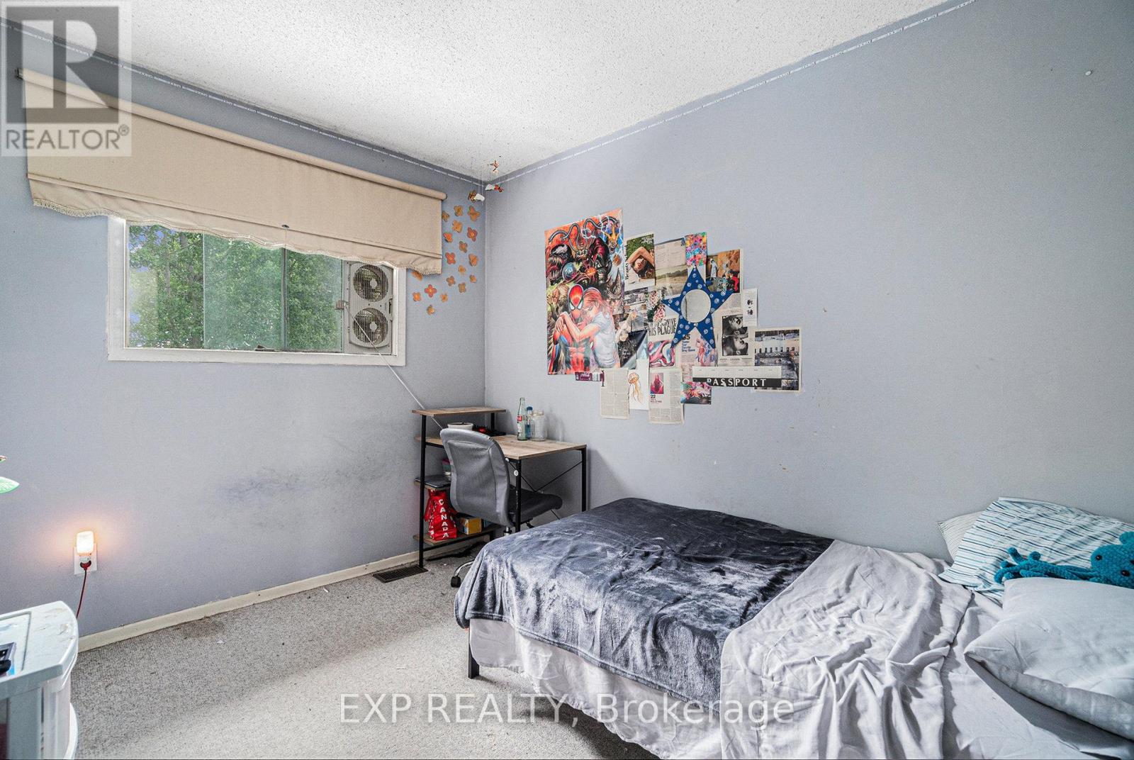 983 Mackenzie Road
