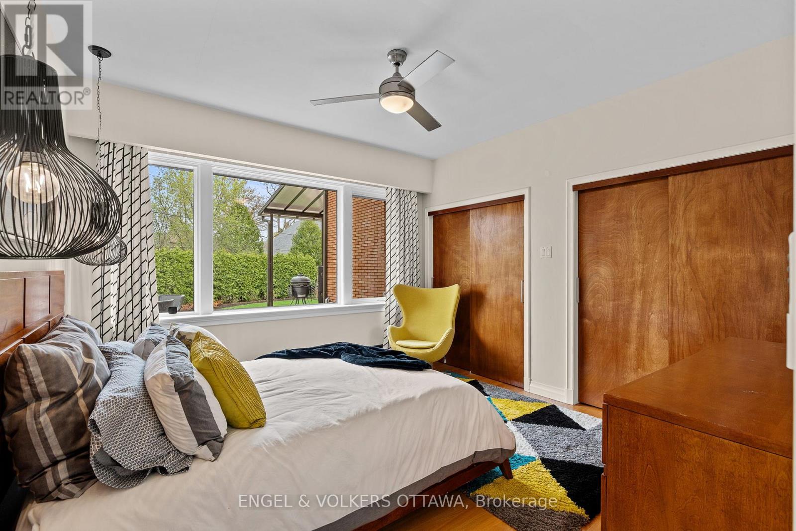 165 Island Park Drive