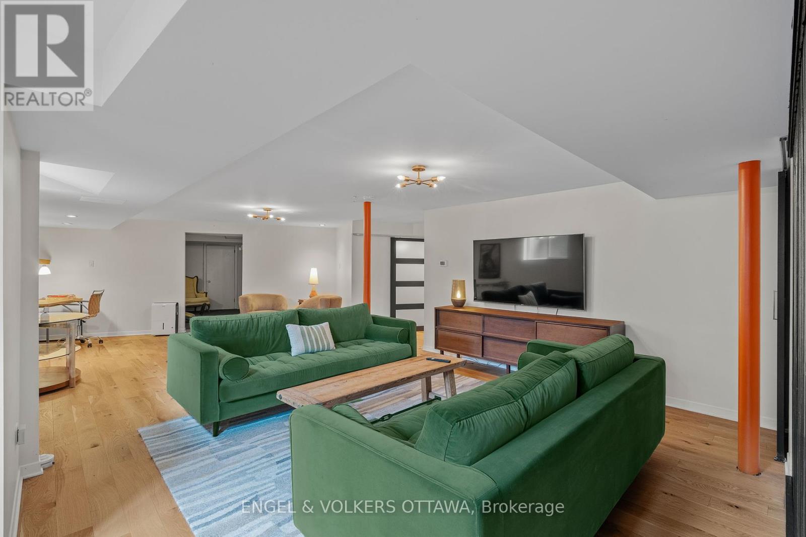 165 Island Park Drive