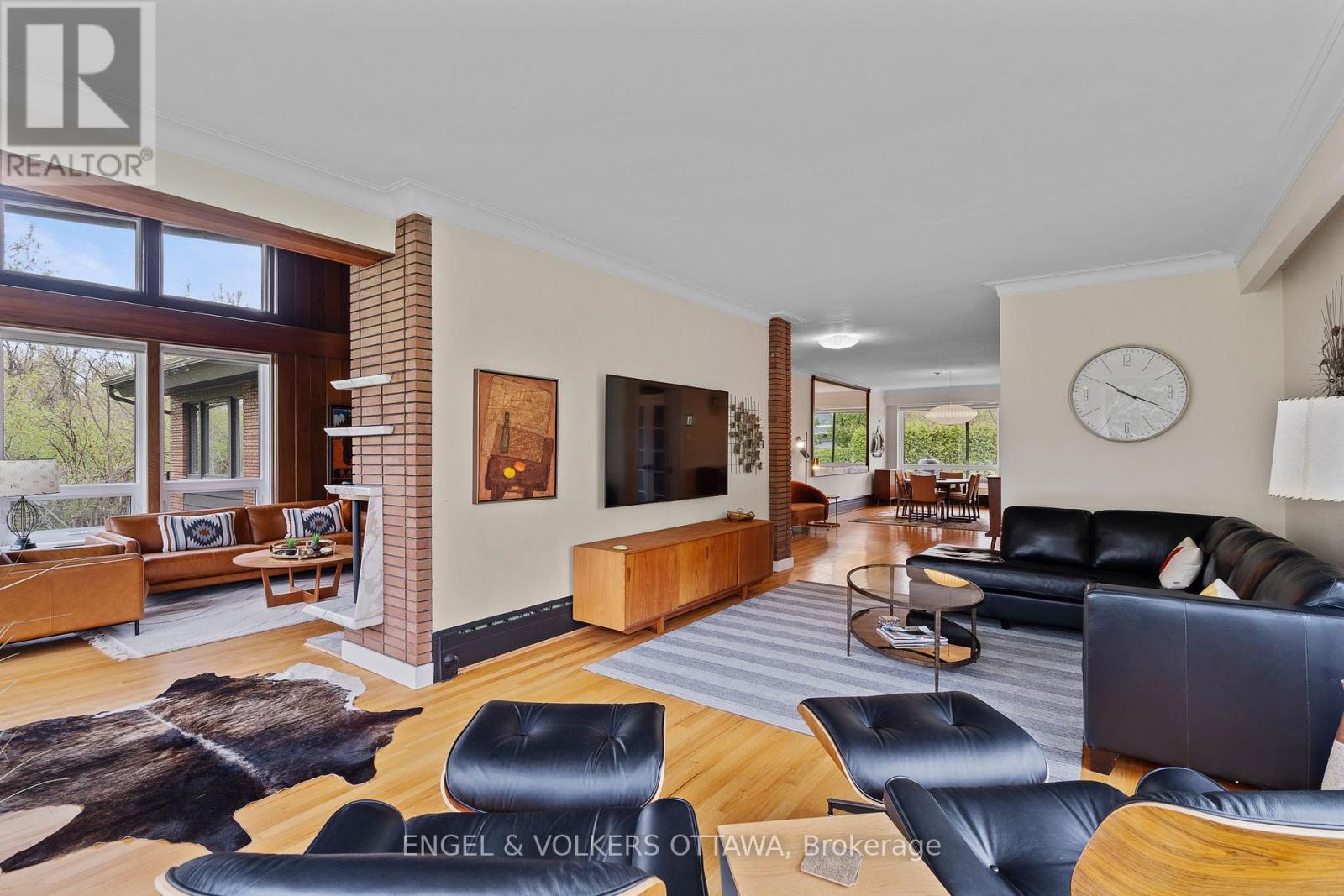 165 Island Park Drive