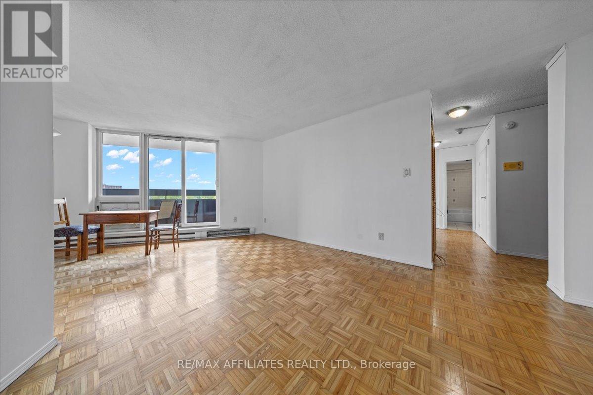 706 - 2000 Jasmine Crescent