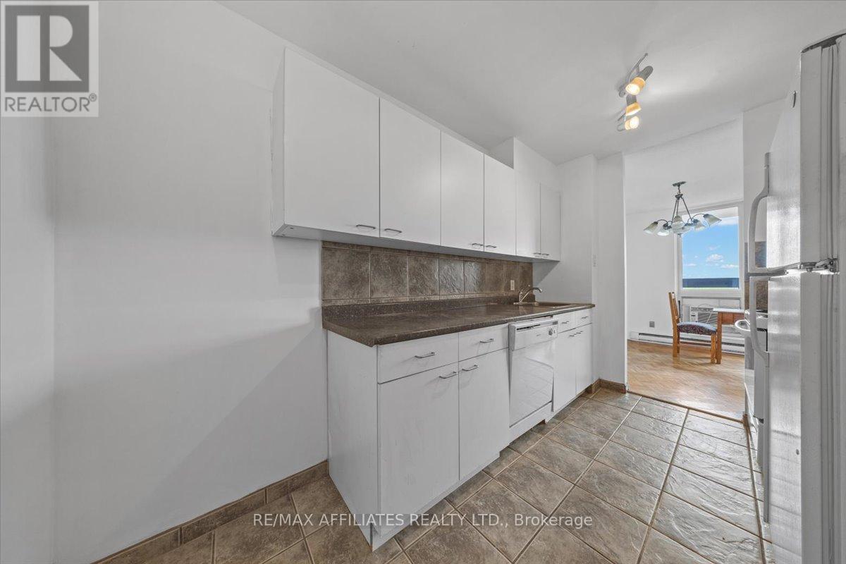 706 - 2000 Jasmine Crescent