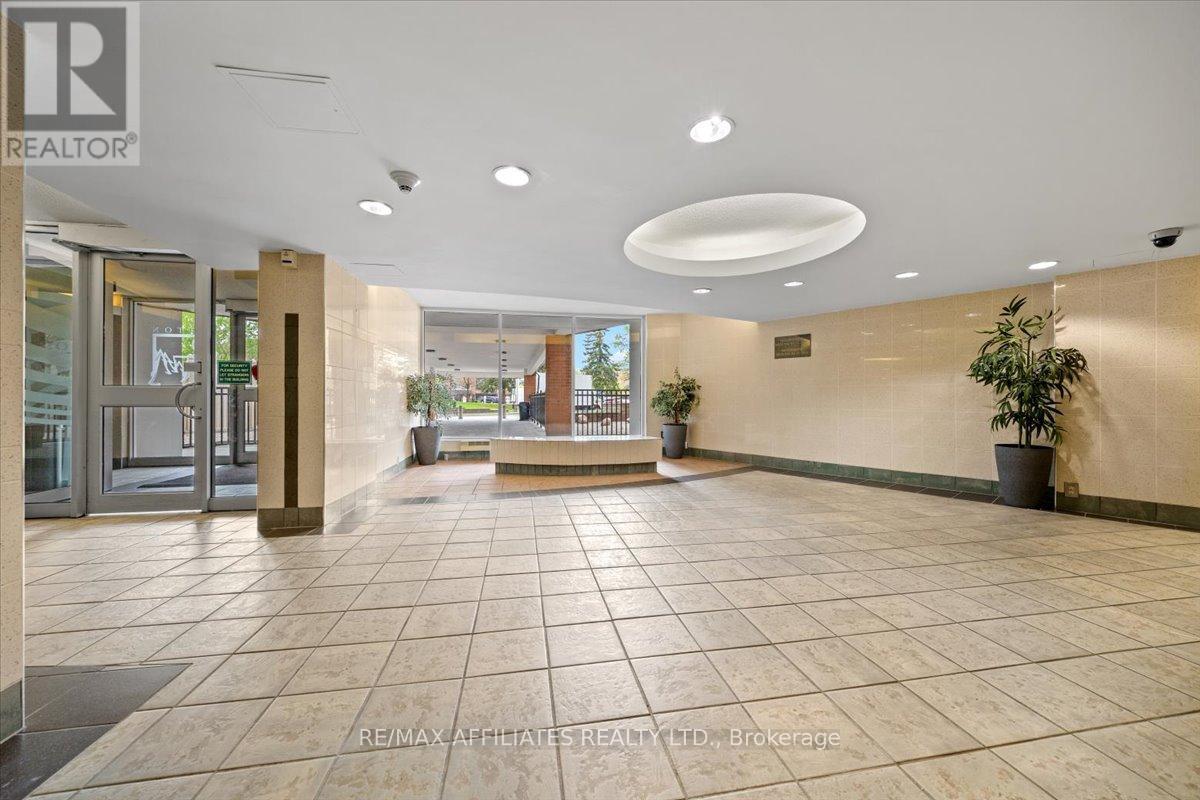 706 - 2000 Jasmine Crescent